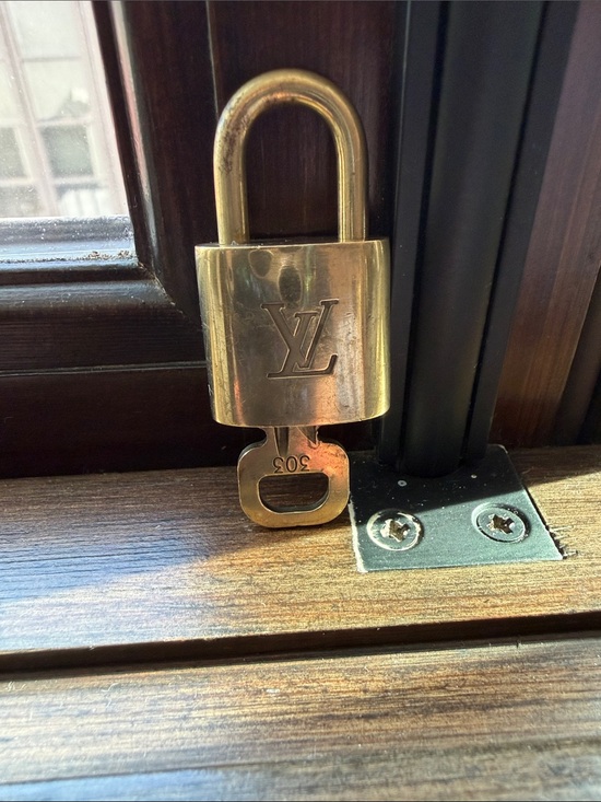 Louis Vuitton Accessories - “Authentic Louis Vuitton Lock And Key 🔐 Set